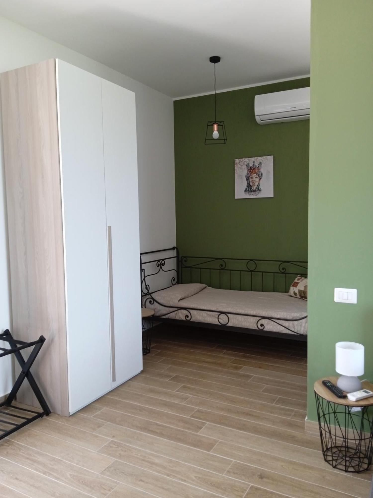 Twin Villas Rodia Phòng bức ảnh